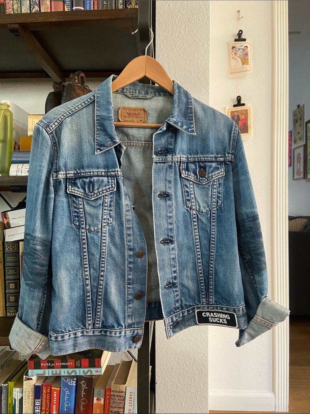 Levi's Light Blue Distressed Denim Trucker Jacket Size M